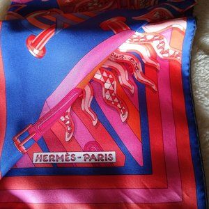 HERMES Scarf- Carre 90 CMS Les Sangles de Phoebus (Metz)
